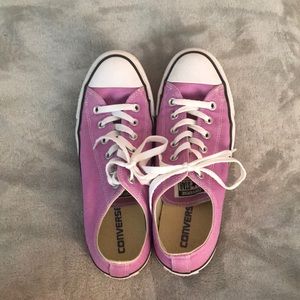 light purple low top converse